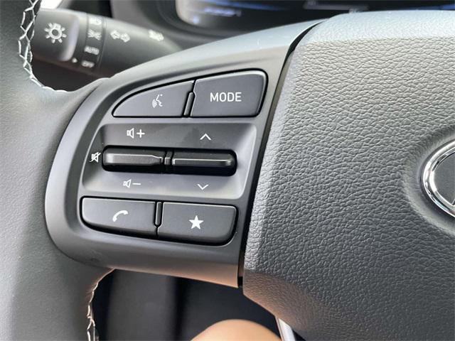 new 2025 Hyundai Venue car, priced at $26,040