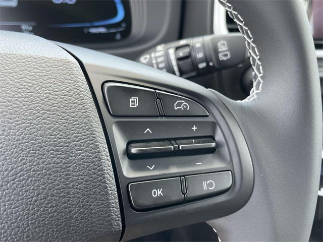 new 2025 Hyundai Venue car, priced at $26,040