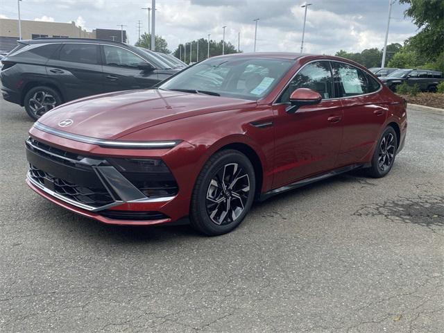 new 2024 Hyundai Sonata car, priced at $30,735