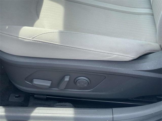 used 2022 Hyundai Sonata Hybrid car, priced at $17,900