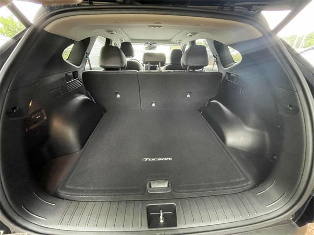 used 2023 Hyundai TUCSON Hybrid car, priced at $23,900