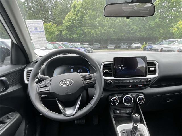 new 2025 Hyundai Venue car, priced at $25,540