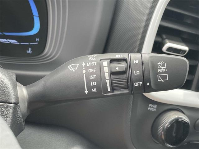new 2025 Hyundai Venue car, priced at $25,540