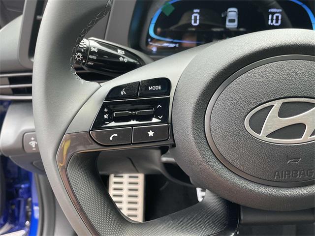 new 2025 Hyundai Elantra car, priced at $25,130
