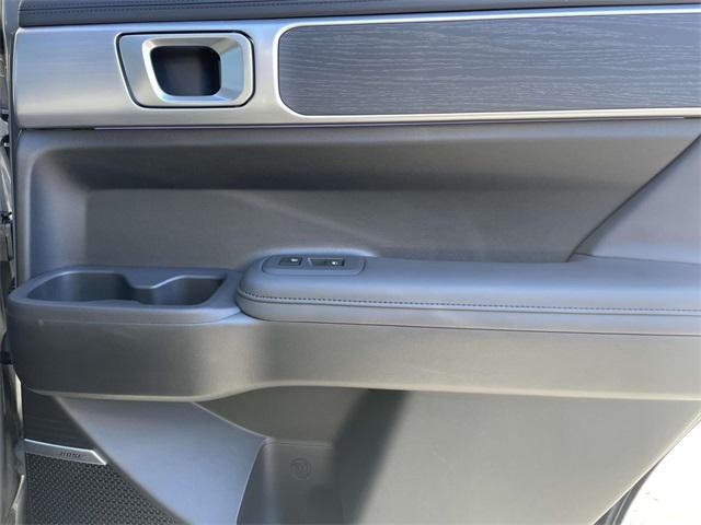 used 2025 Hyundai Santa Fe car, priced at $41,900