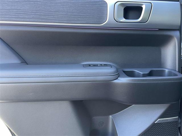used 2025 Hyundai Santa Fe car, priced at $41,900