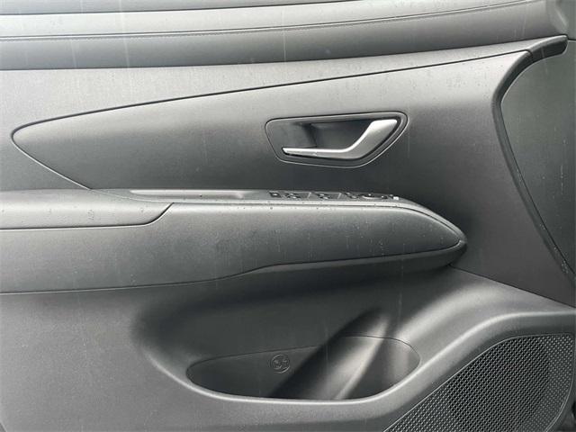 new 2025 Hyundai TUCSON Hybrid car, priced at $38,340