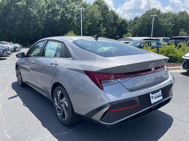 new 2025 Hyundai Elantra car, priced at $28,560