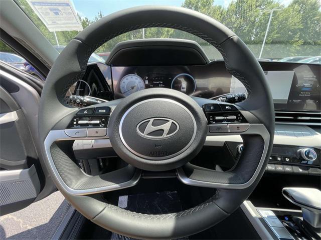 new 2025 Hyundai Elantra car, priced at $28,560