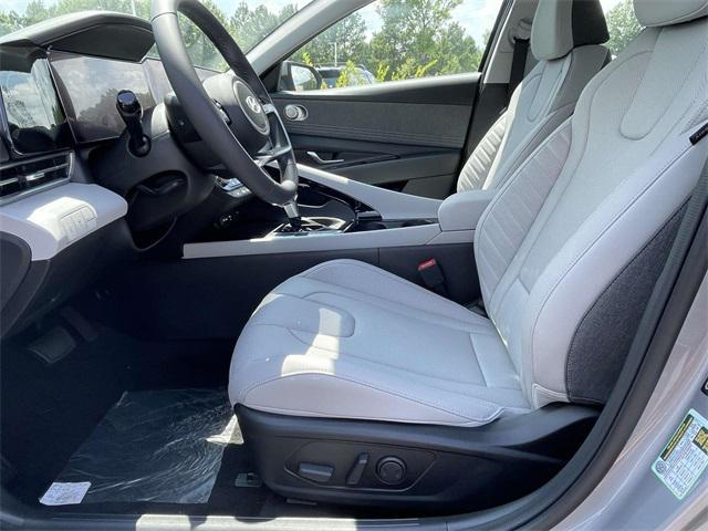 new 2025 Hyundai Elantra car, priced at $28,560