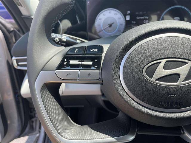 new 2025 Hyundai Elantra car, priced at $28,560