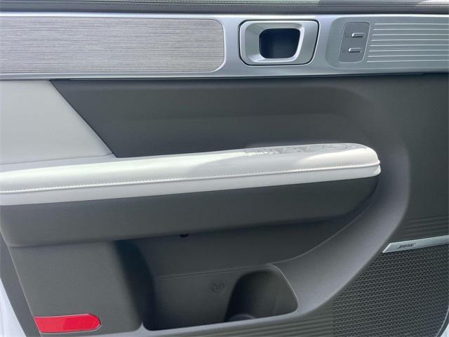 new 2025 Hyundai SANTA FE HEV car, priced at $50,614