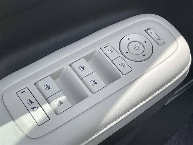 new 2025 Hyundai SANTA FE HEV car, priced at $50,614