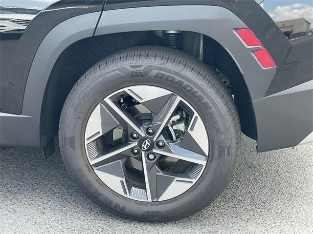 used 2025 Hyundai TUCSON Hybrid car, priced at $34,900
