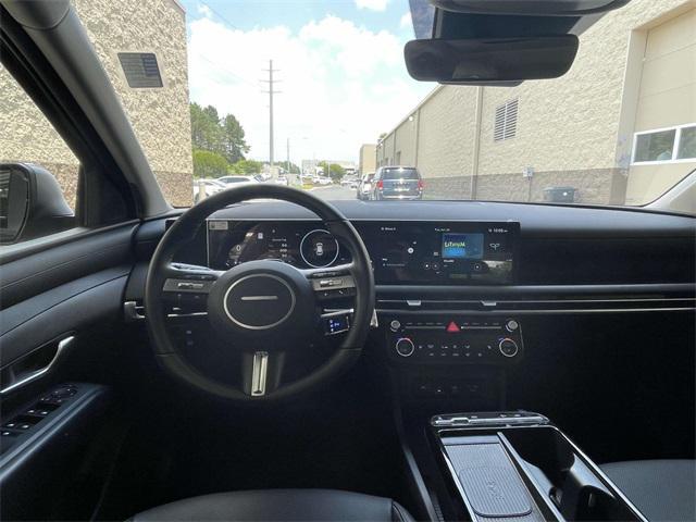 used 2025 Hyundai TUCSON Hybrid car, priced at $34,900