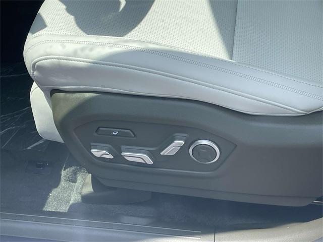new 2025 Hyundai SANTA FE HEV car, priced at $52,415