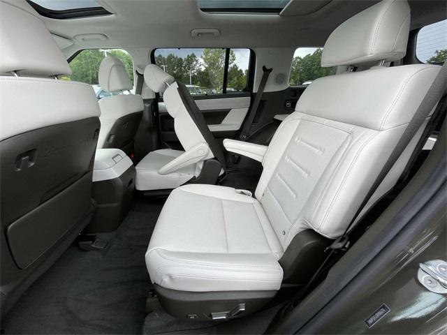 used 2024 Hyundai Santa Fe car, priced at $42,900