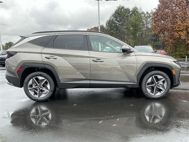 new 2025 Hyundai Tucson Hybrid car, priced at $37,945