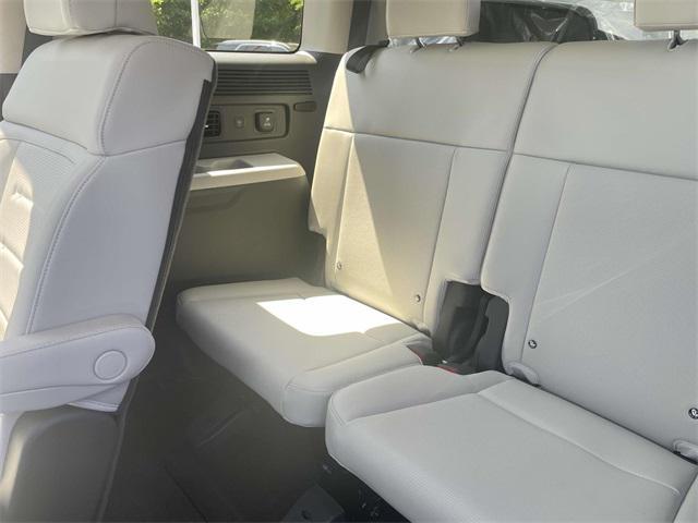 new 2025 Hyundai SANTA FE HEV car, priced at $50,089
