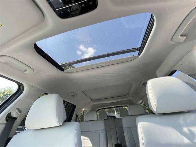 new 2025 Hyundai SANTA FE HEV car, priced at $50,089