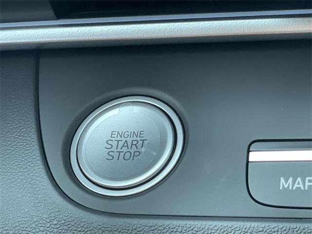 new 2025 Hyundai Elantra car, priced at $28,560