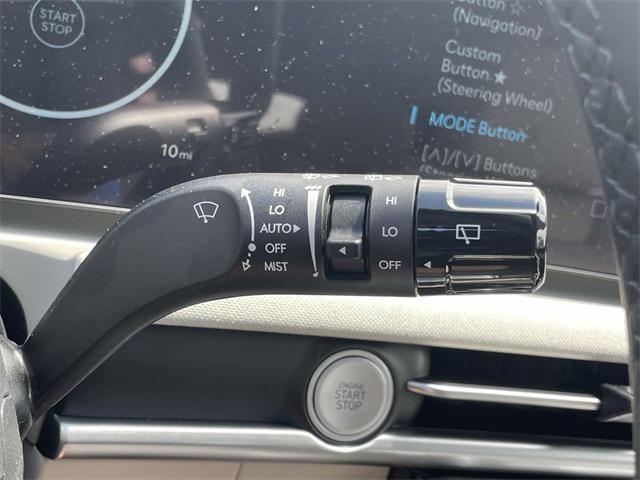 new 2025 Hyundai Tucson car, priced at $42,215