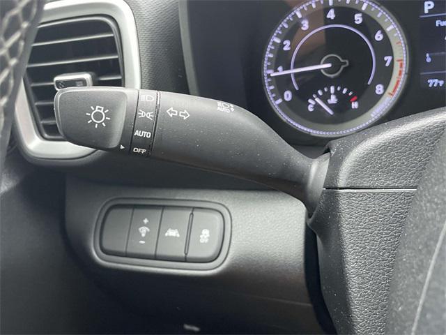used 2022 Hyundai Venue car, priced at $17,900