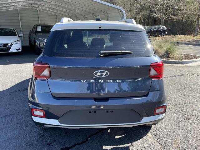 used 2022 Hyundai Venue car, priced at $17,900