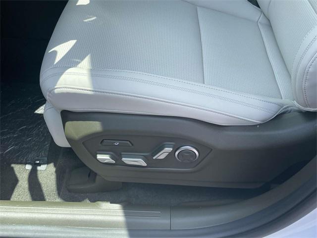 new 2025 Hyundai Santa Fe car, priced at $51,600