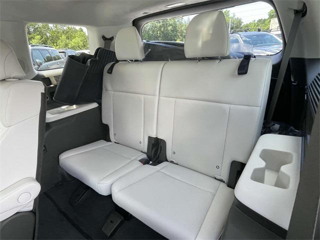 new 2025 Hyundai Santa Fe car, priced at $51,600