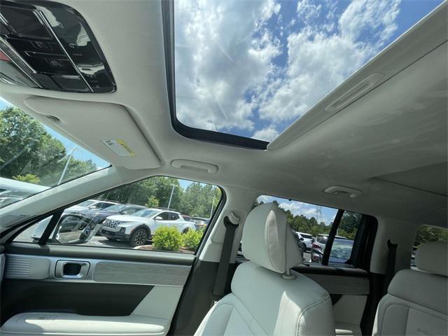 new 2025 Hyundai Santa Fe car, priced at $51,600