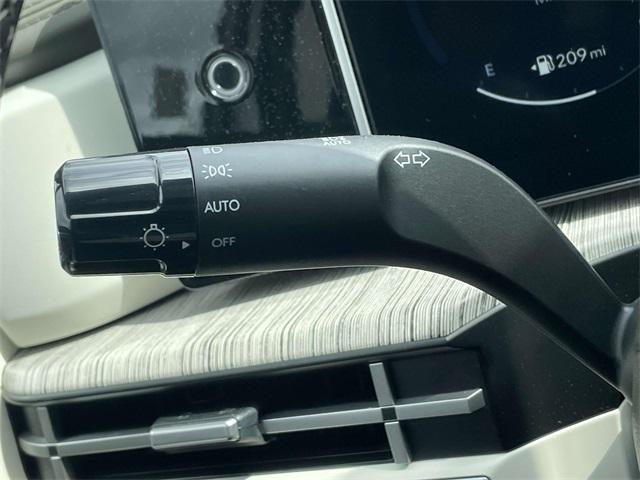 new 2025 Hyundai Santa Fe car, priced at $51,280