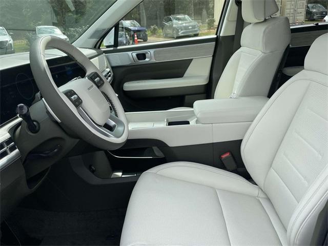 new 2025 Hyundai Santa Fe car, priced at $51,280