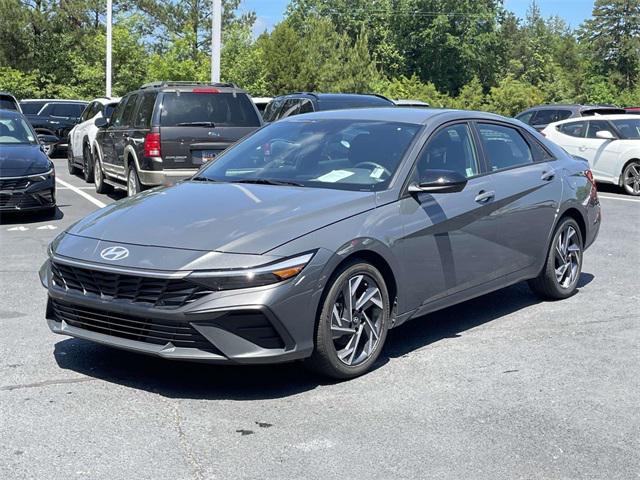 used 2025 Hyundai Elantra car, priced at $22,900