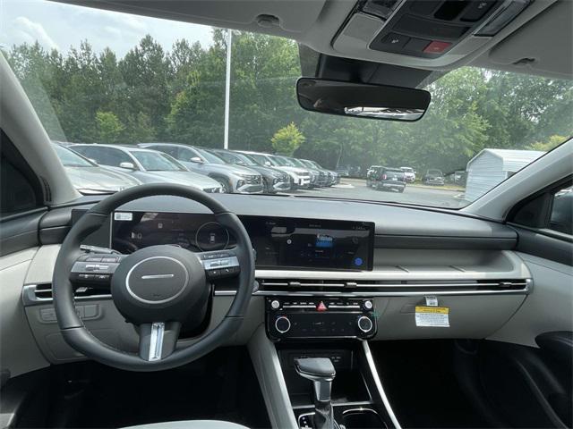 new 2025 Hyundai Tucson car, priced at $35,105