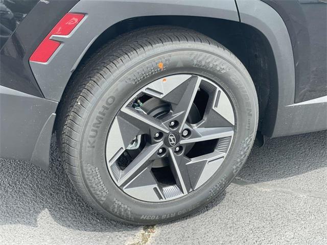 new 2025 Hyundai Tucson car, priced at $35,105