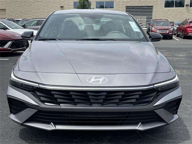 new 2025 Hyundai Elantra car, priced at $25,070