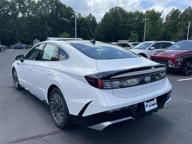 new 2025 Hyundai Sonata Hybrid car, priced at $40,110