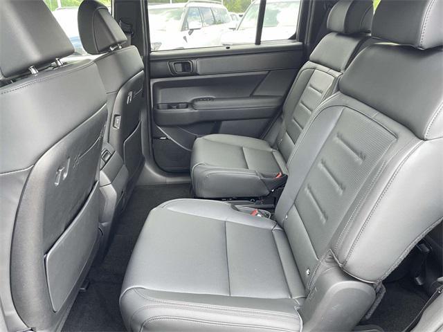 new 2025 Hyundai SANTA FE HEV car, priced at $52,409