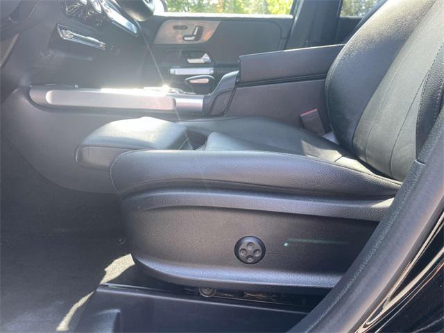 used 2021 Mercedes-Benz GLB 250 car, priced at $28,900
