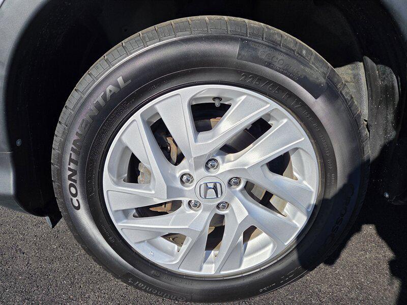 used 2015 Honda CR-V car, priced at $16,995