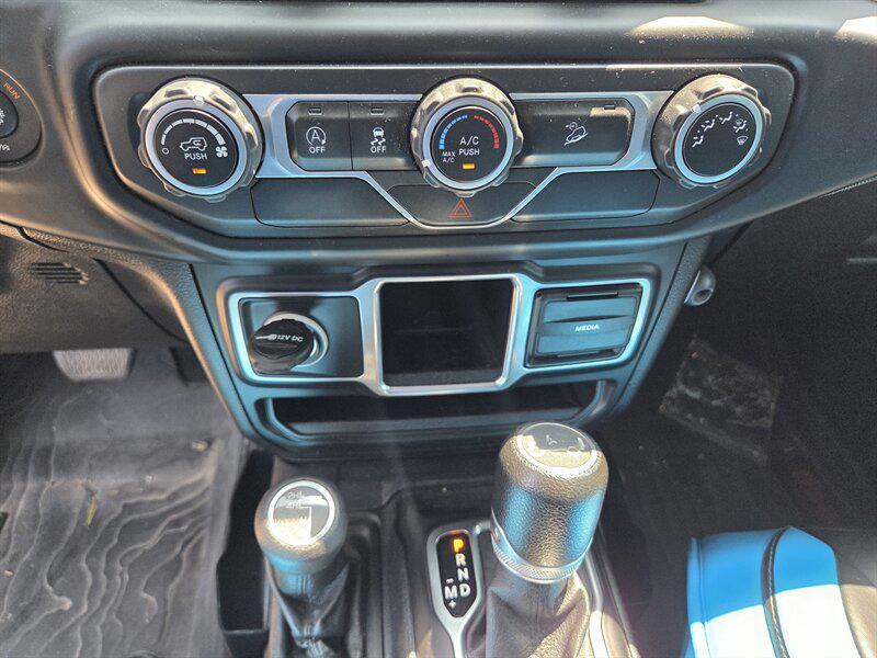 used 2018 Jeep Wrangler Unlimited car, priced at $21,995
