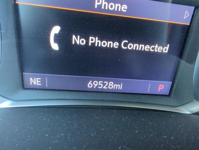 used 2023 GMC Acadia car, priced at $26,350