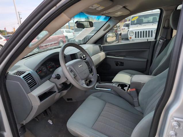 used 2005 Jeep Grand Cherokee car, priced at $5,500
