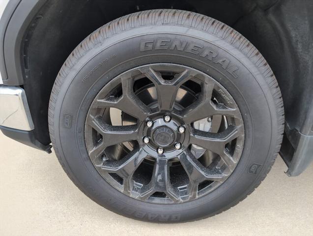 used 2023 GMC Sierra 1500 car, priced at $37,500
