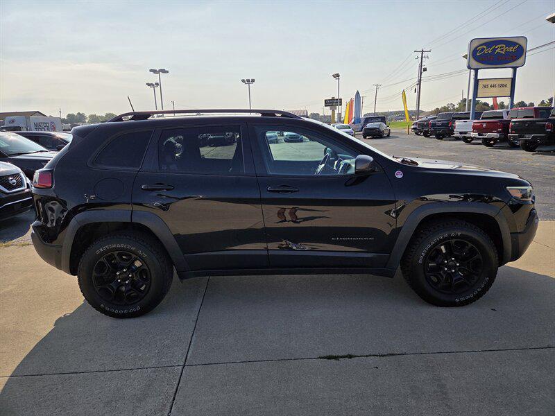 used 2019 Jeep Cherokee car, priced at $17,995