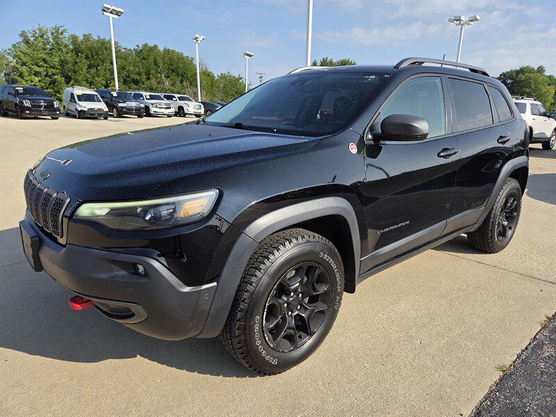 used 2019 Jeep Cherokee car, priced at $17,995