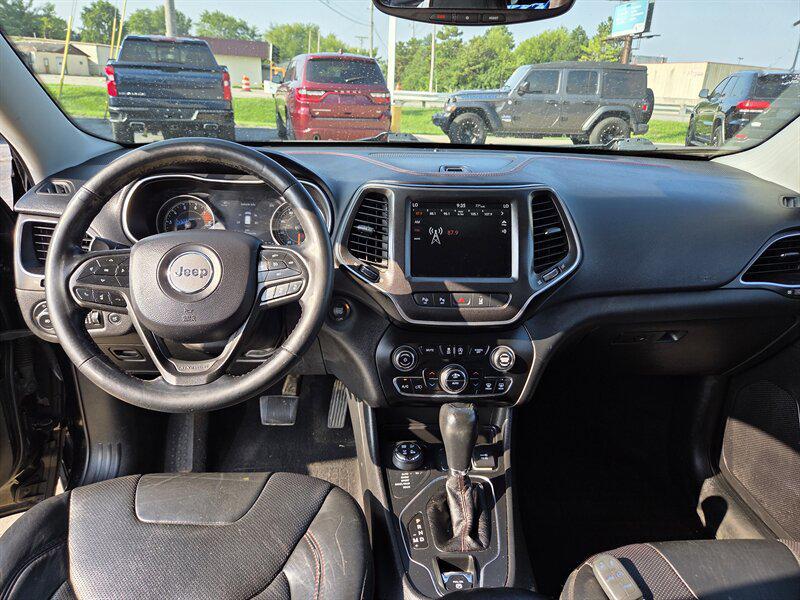 used 2019 Jeep Cherokee car, priced at $17,995