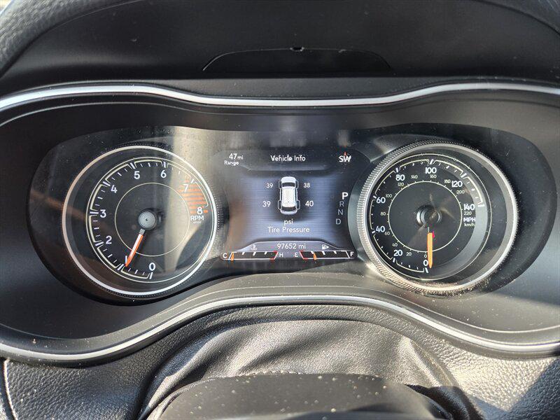 used 2019 Jeep Cherokee car, priced at $17,995