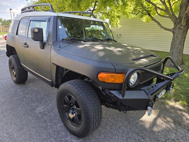 used 2008 Toyota FJ Cruiser car, priced at $14,995